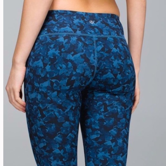Lululemon Mystic Jungle Hawk Blue Leggings - Picture 1 of 7